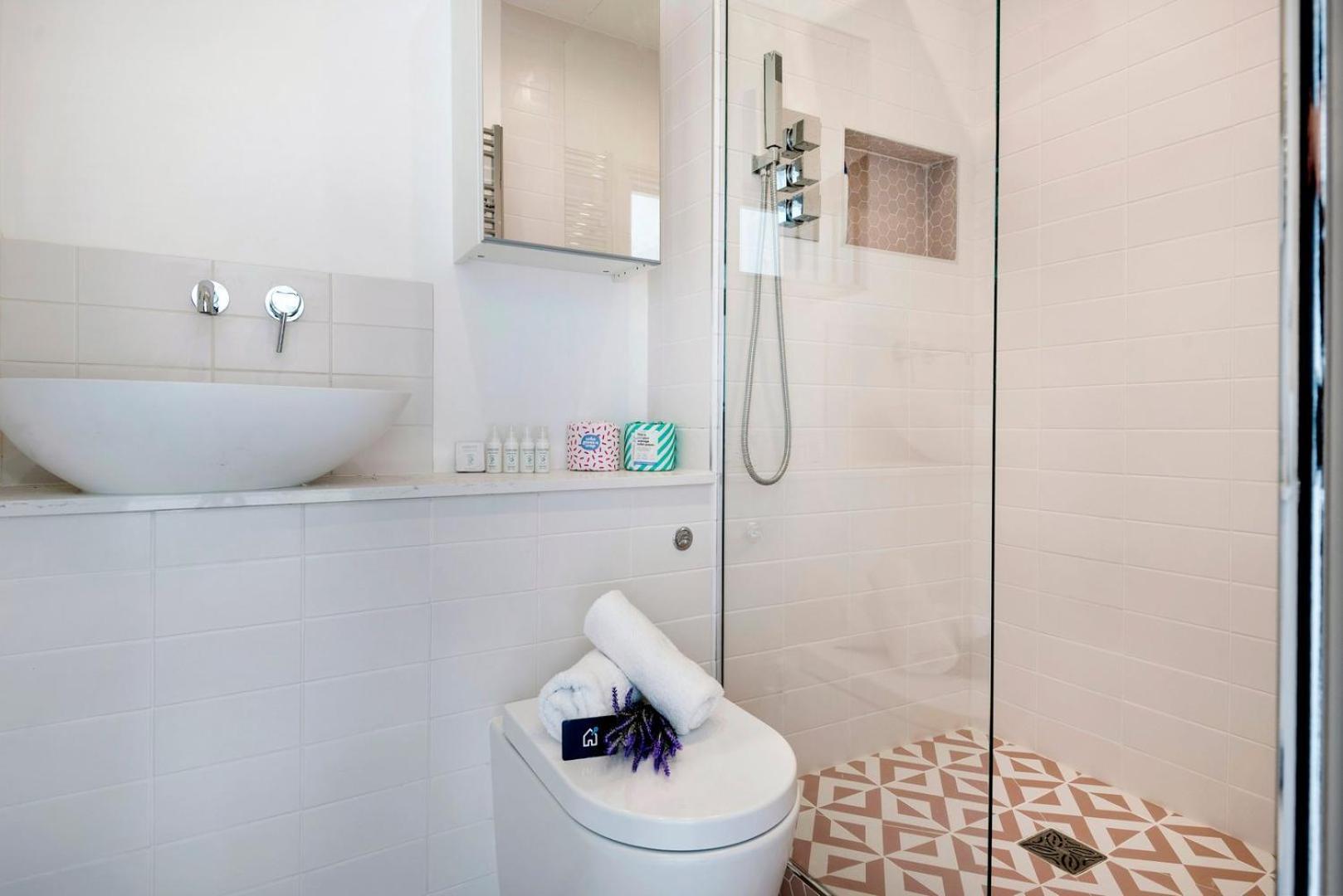 Modern And Bright Highgate Gem Apartman London Kültér fotó